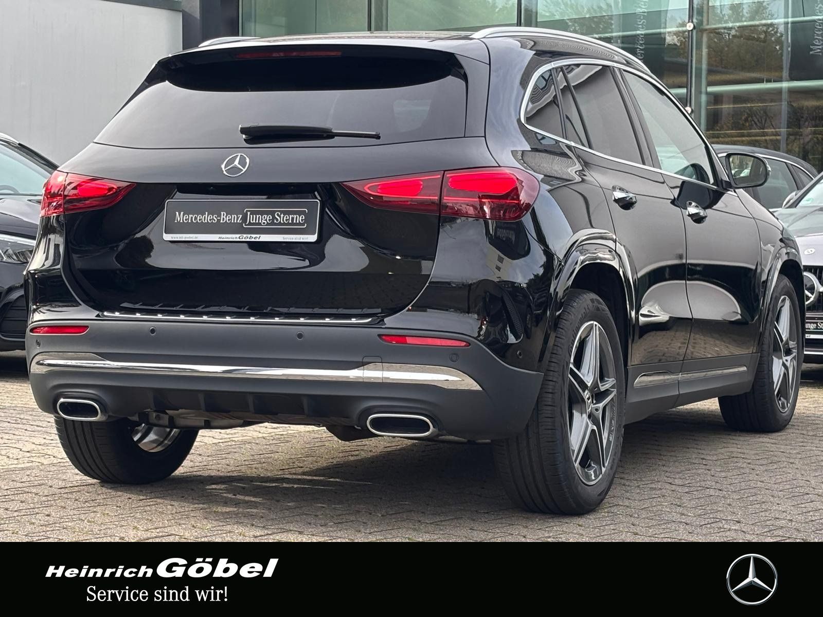 Fahrzeugabbildung Mercedes-Benz GLA 200 AMG*KAMERA*MULTIBEAM-LED*AMBIENTEBELEUT*