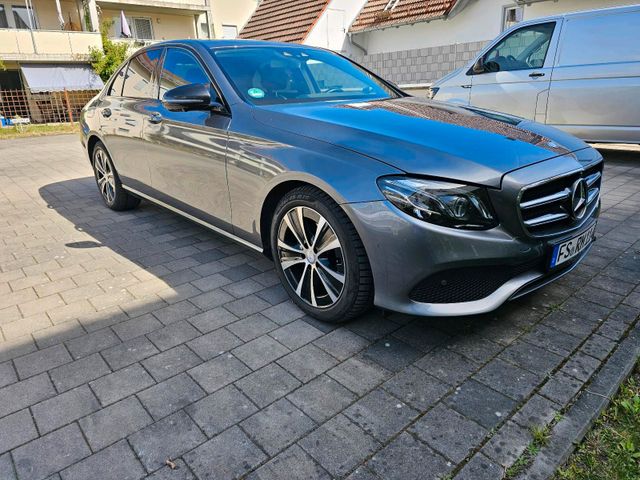 MERCEDES-BENZ Mercedes-Benz E 220d 9G-Tronic Avantgarde