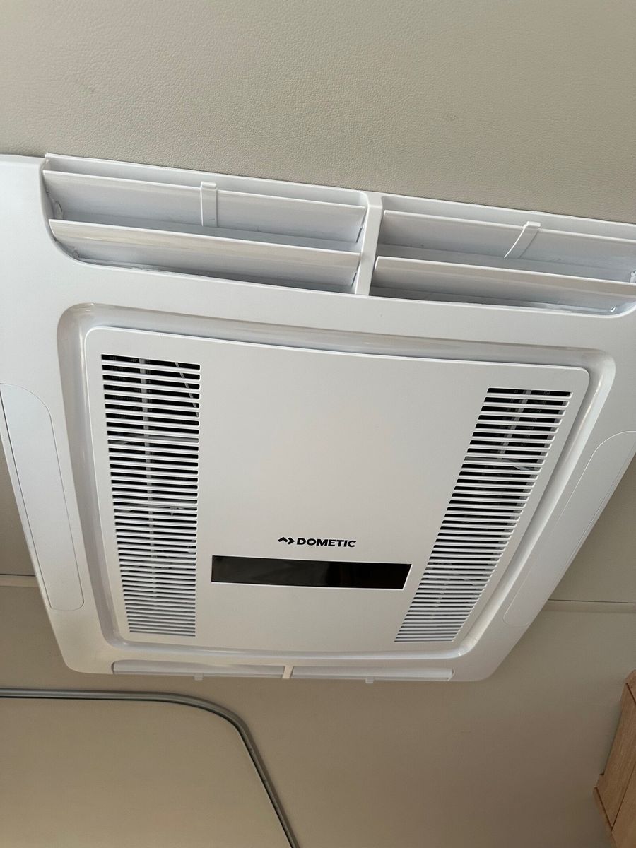 Fahrzeugabbildung Knaus L!VE TI PLATINUM SELECTION 650 MF LIVE KLIMA