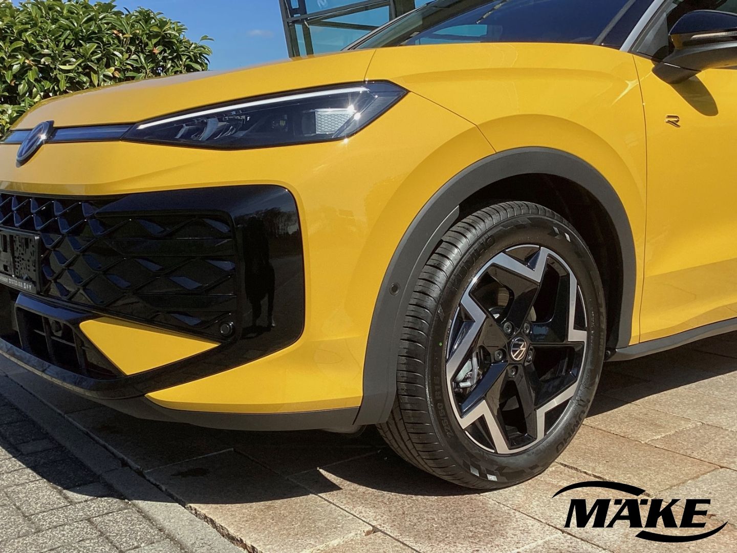 T-Roc R-Line 1.5 eTSI DSG LED+ ACC RFK NAV ALU