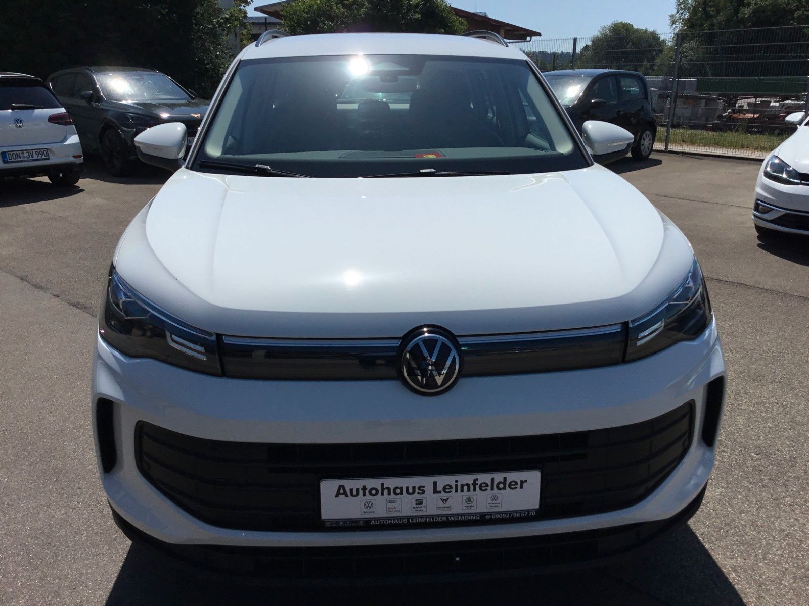 Fahrzeugabbildung Volkswagen Tiguan 1.5 eTSI DSG+AHK+LED+Kamera+Sitzheizung