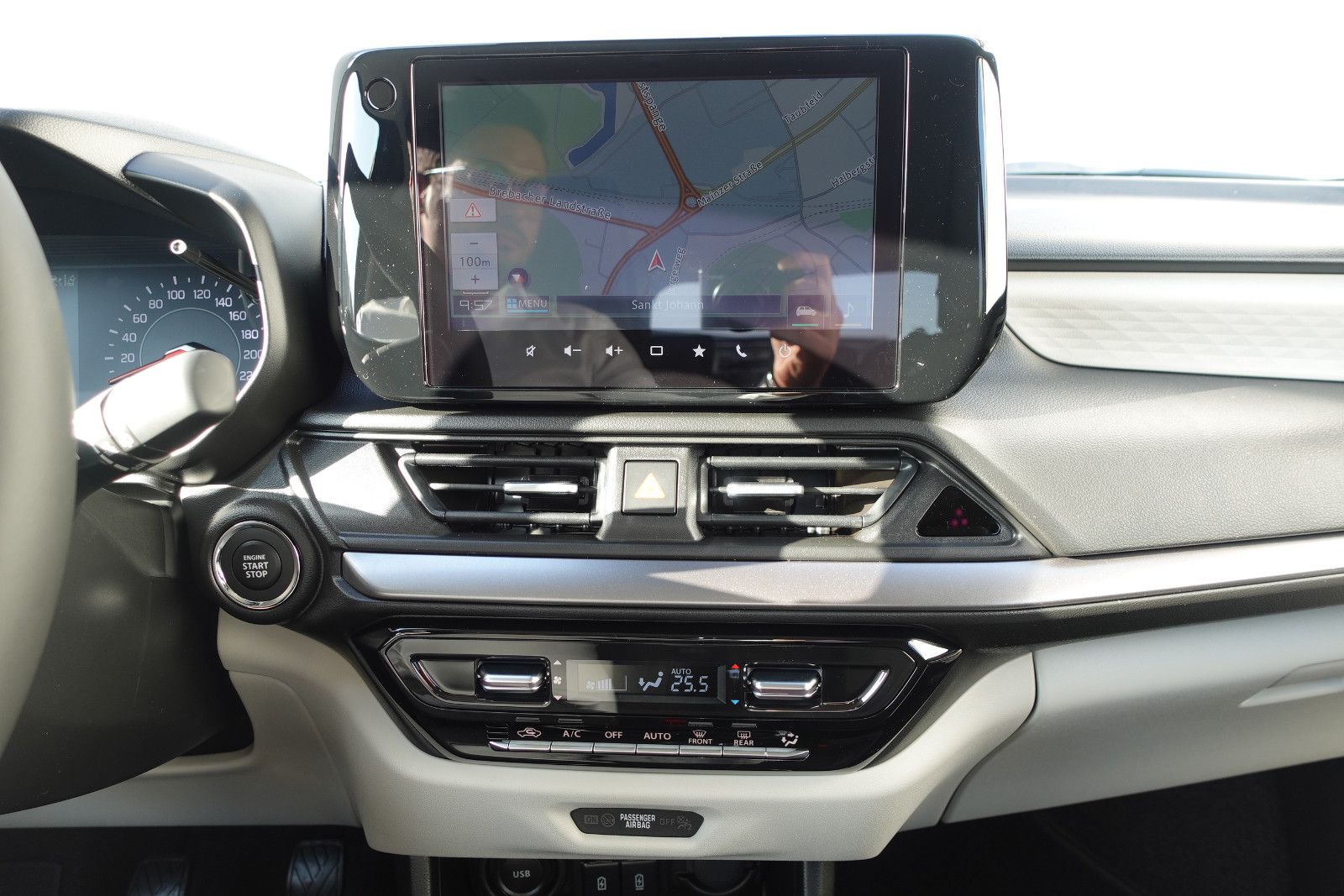 Fahrzeugabbildung Suzuki Swift Comfort+ 1.2 MildHybrid,Navi,Kamera,Sitzhz