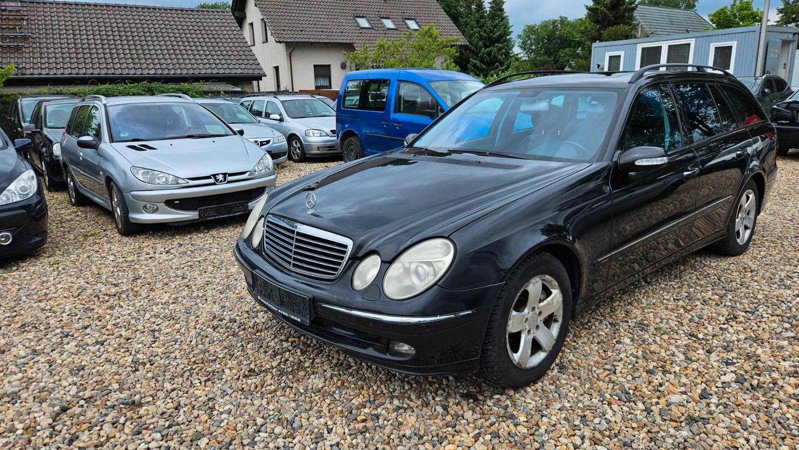 Mercedes-Benz E 280 T AVANTGARDE