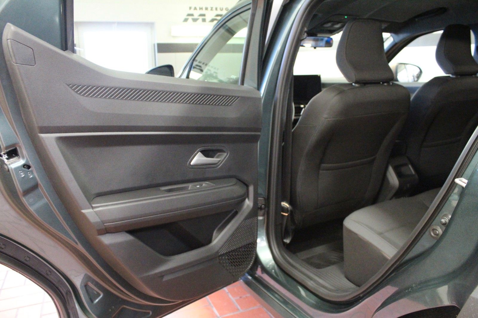 Fahrzeugabbildung Dacia Duster Eco G 120   LPG Extreme  *Automatik *