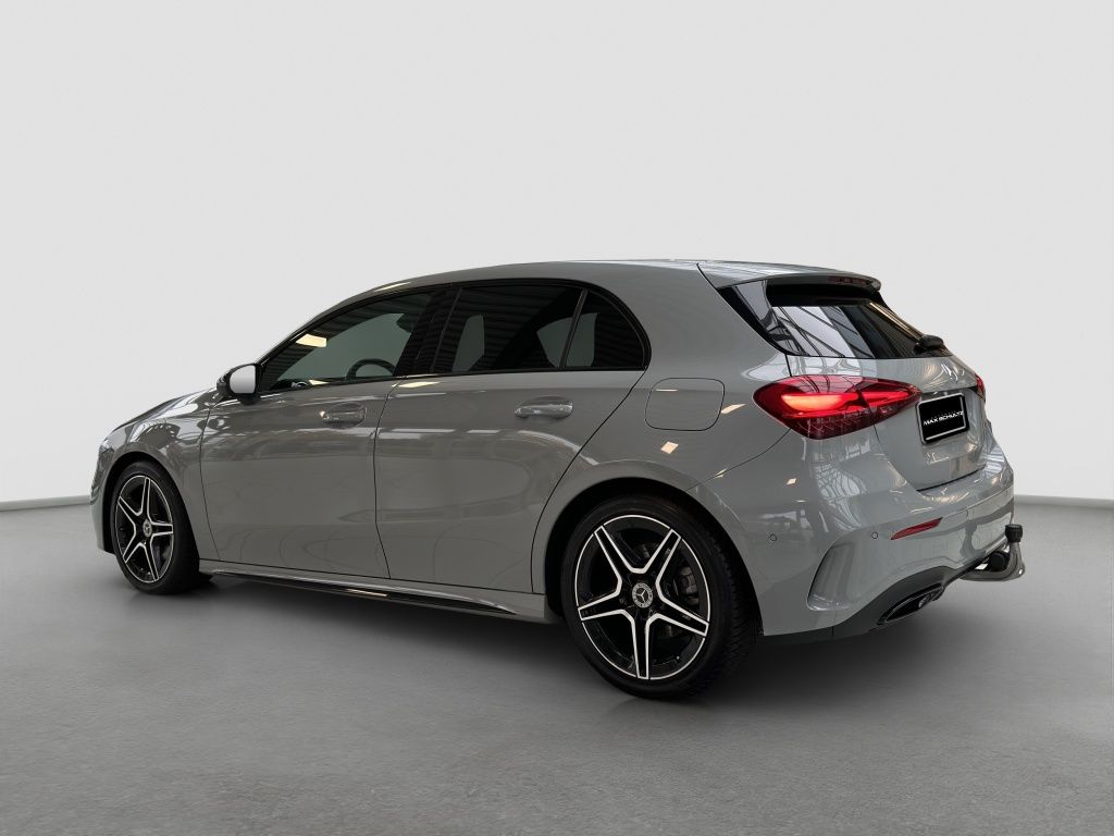 Fahrzeugabbildung Mercedes-Benz A 200 AHK*LED*PDC*ParkAss*Sportp.*SpurH*SpurW*LM