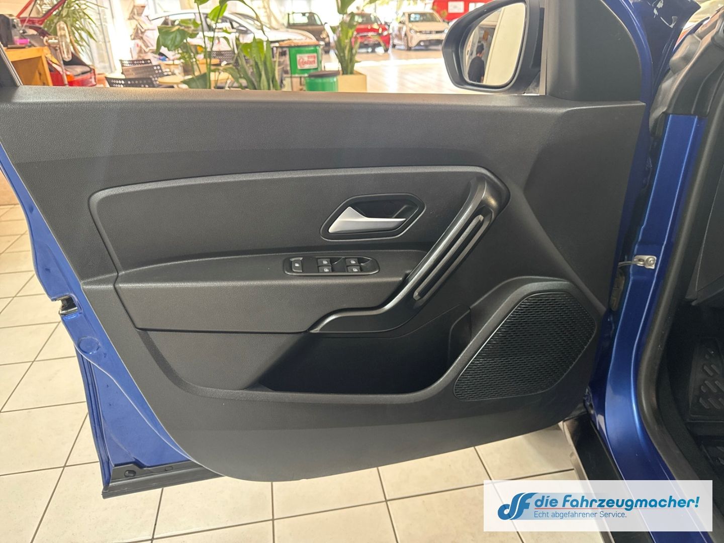 Fahrzeugabbildung Dacia Duster II Comfort 4WD EXPORT SHZ Temp PDC Bergan