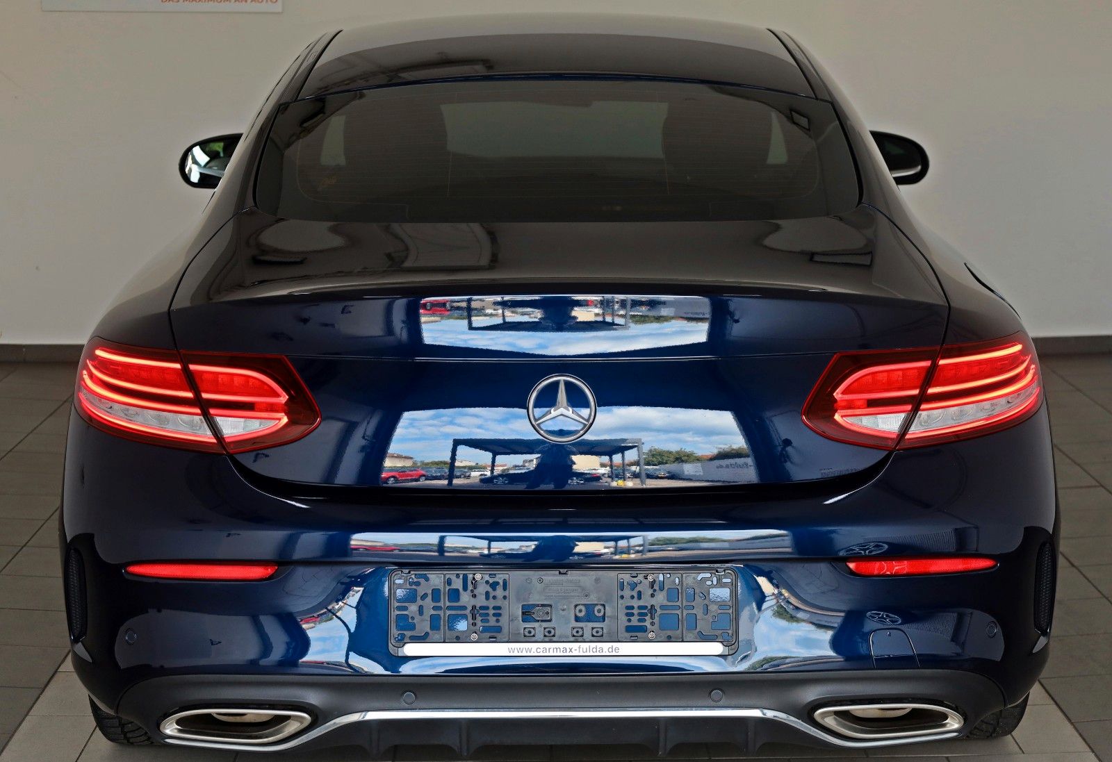 Fahrzeugabbildung Mercedes-Benz C 200 Coupe AMG Line Leder,Navi,LED,SH,PDC,SR+WR