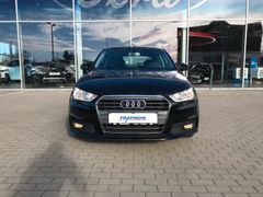 Foto Nummer 3: AUDI A1