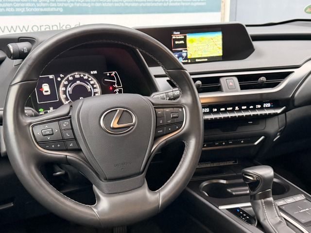 Fahrzeugabbildung Lexus UX 250h Style Edition Navi*Winterpaket*PDC*8fach