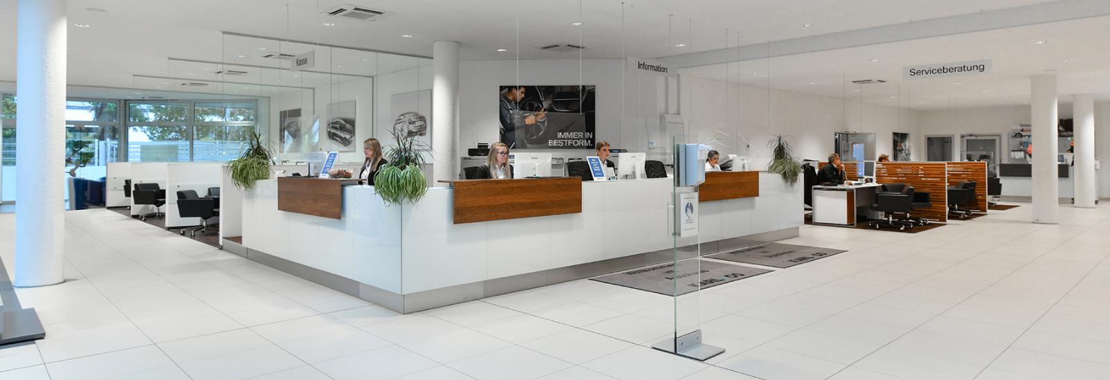 showroom-image-bottom