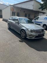 Mercedes-Benz Mercedes c220 - Mercedes-Benz C 220 aus 2012 mit Diesel-Antrieb: Kombi