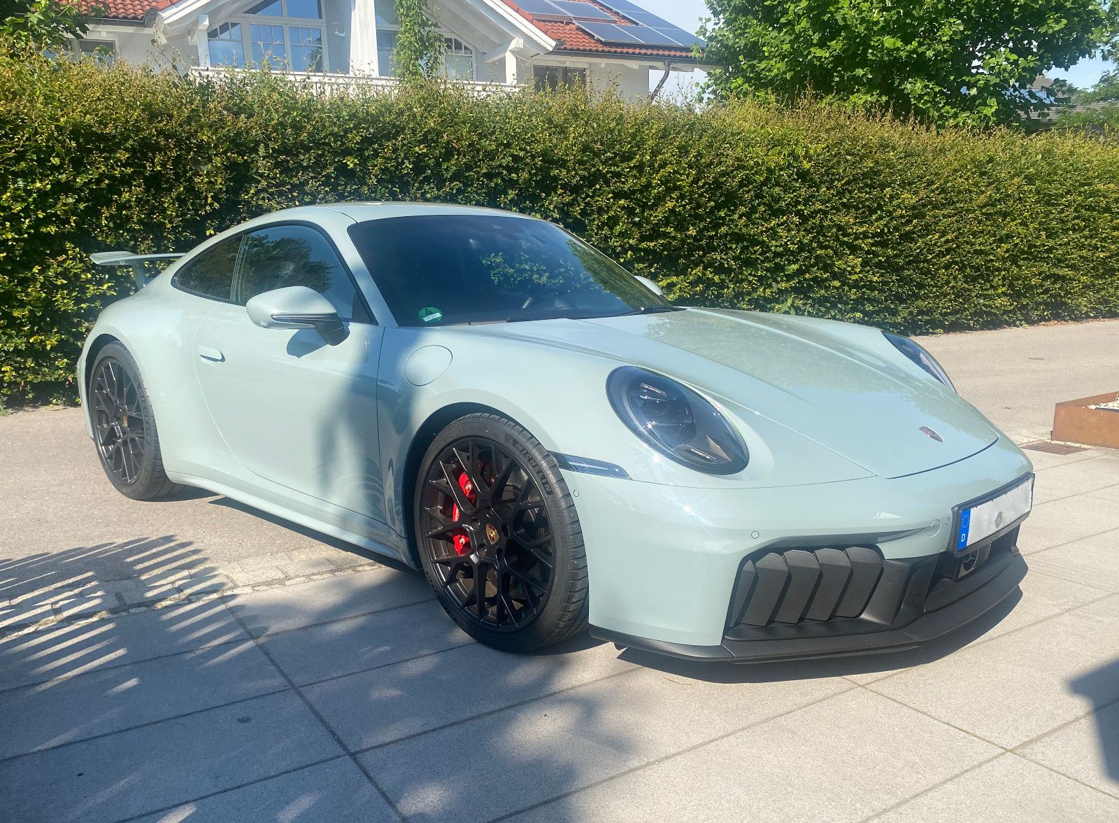 PORSCHE 992 4GTS Cpé neuwertig Approved, Aerokit