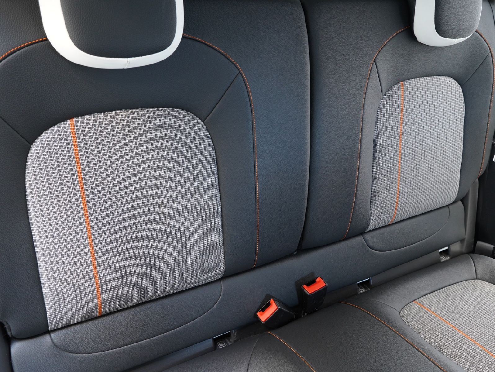 Fahrzeugabbildung Renault Twingo Vibes Electric