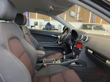 MYAUTOCENTER – Gebraucht- und Jahreswagen mit Werkstattservice in Pfaffenhofen Audi A3 2.0 TDI Ambition *2. Hand*Klima*Tempomat*TÜV*
