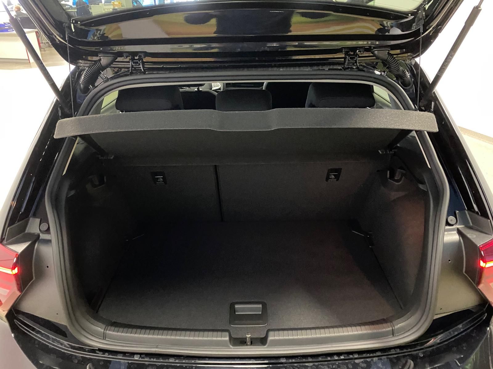 Fahrzeugabbildung Volkswagen Polo 1.0 TSI DSG Life+3 J Garantie bis 90.000 KM