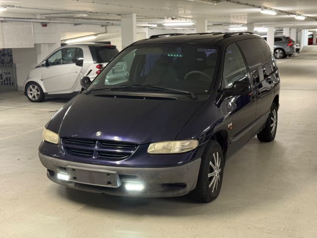 Chrysler Voyager Family 2.0