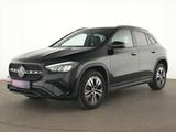 Mercedes-Benz GLA 220 Progressive Night-Paket|360°Kamera|Navi - Mercedes-Benz GLA 220 mit Benzin-Antrieb: Geländewagen