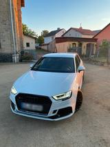 Audi RS3 - TFSI 2,5 - quattro - Sportback - Audi quattro: 2.5