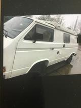 Volkswagen T3 andere - weiße Volkswagen T3 andere