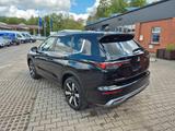 Mitsubishi Outlander Plug-in Hybrid Select 2.4 - Mitsubishi Outlander: 2.2