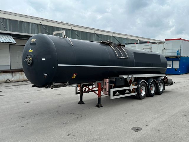 Magyar Bitumen 31000 Liter - INOX - Edelstahl. ADR