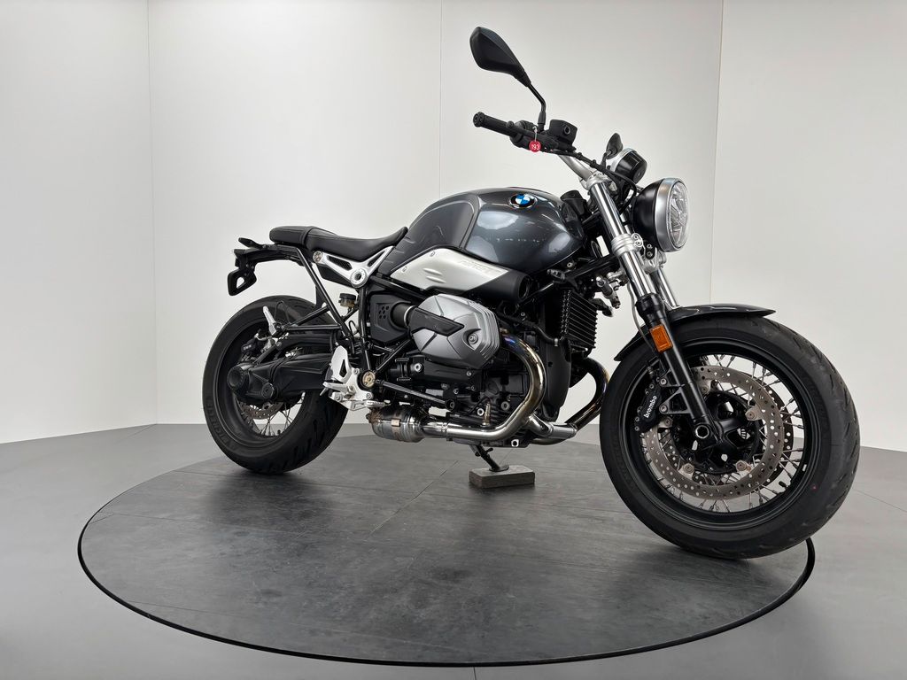 Fahrzeugabbildung BMW R NineT PURE *NEUWERTIG *1. HAND