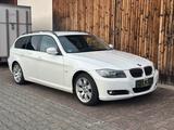 BMW 330 3 Touring 330d xDrive/ EURO 5 - BMW 330 Gebrauchtwagen in München