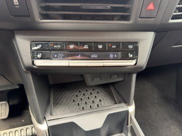 Opel Frontera 1.2 GS 81 kW Kam.+KeyLess+Navi+SHZ+PDC