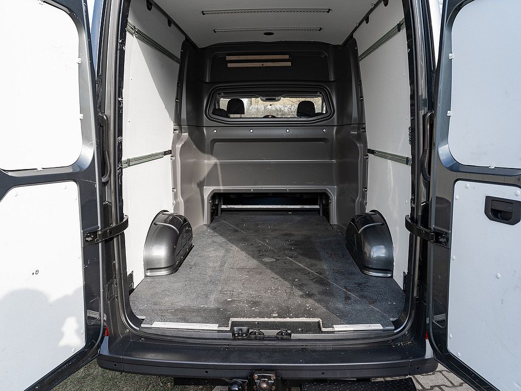 Fahrzeugabbildung Volkswagen Crafter PLUS 2.0 TDI Mixto L2H2 AHK NAVI KAMERA