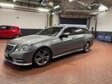 Mercedes-Benz E 200 CGI T BlueEFFICIENCY AVANTGARDE AVANTGARDE - gebrauchte Mercedes-Benz E 200 aus dem Jahr 2009