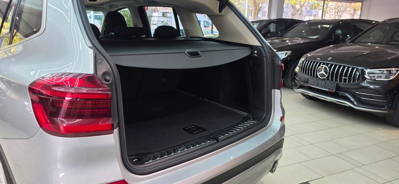 BMW X3 xDrive 20 d Advantage foto 9