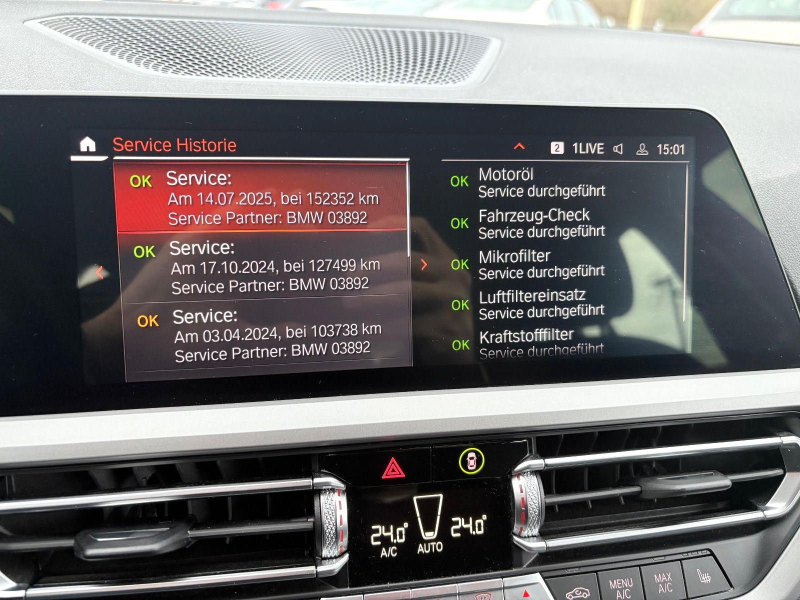 Fahrzeugabbildung BMW 318d Tour. Aut. Navi Alarm Aktiv Tempomat SPORTL