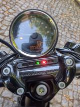 Harley-Davidson Roadster  - HARLEY-DAVIDSON ROADSTER