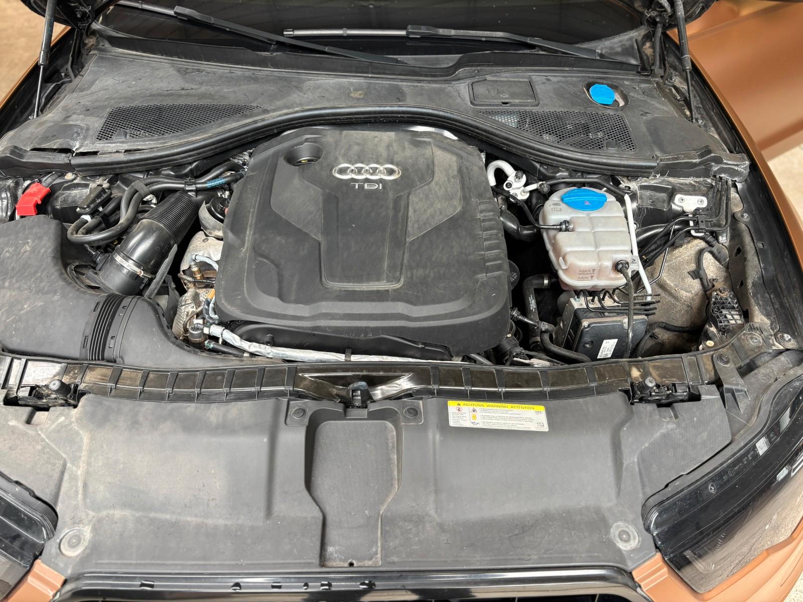 Audi A6 Avant 2.0 TDI 190 / S line / Caméra de recul / Attelage