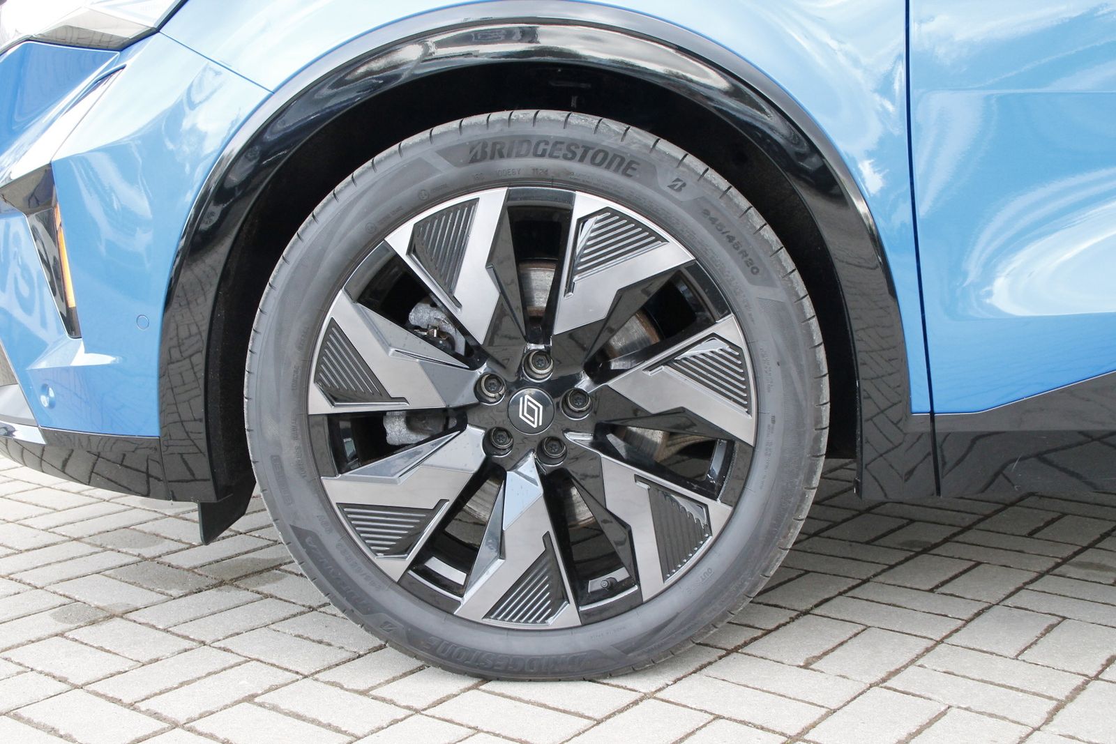 Fahrzeugabbildung Renault Rafale VI 1.2 E-TECH Hybr 200 Esprit Alp.7sz