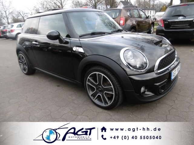 MINI Cooper S Leder,Navi,Xenon,Panorama,H/K Sound,DAB