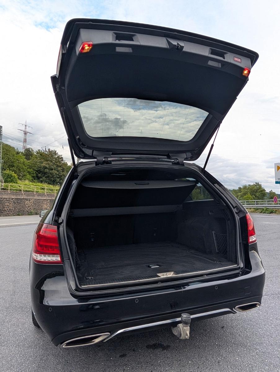 Mercedes-Benz E220 BlueTEC T Avantgarde AHK TÜV 
