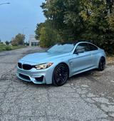 BMW M4 DKG 431 ps - silberne BMW M4