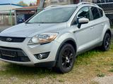 Ford Kuga Champions Edition 2,0TDCI 4x4 140ps , Autom - Ford Kuga: 140 Ps