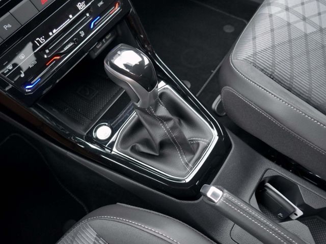 Fahrzeugabbildung Volkswagen T-Cross R-Line 1.0 TSI DSG | LED RFK ACC Navi