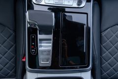 Audi Q8 – 22 / 30