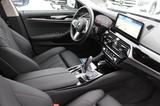 BMW 530d xDrive Tour.+HUD+Standh.+AHK+Sportsitz+ACC+ - BMW 530 mit Diesel-Antrieb