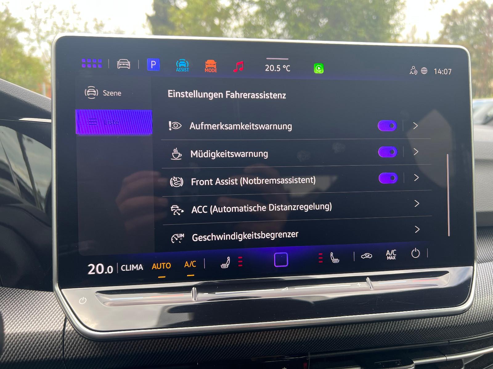 Volkswagen Golf VIII Lim 1.5 TSI R-Line-LED-KAM-NAVI-GARANT, миниатюра 19