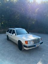 Mercedes-Benz 230 TE - S124 - Mercedes-Benz: Kombi, S124