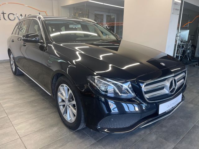 Mercedes-Benz E 220 d T Avantgarde*9G/LED/Navi/ALU/Kamera/TOP*