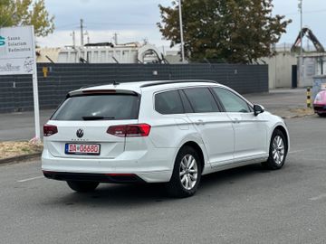 Volkswagen Passat Variant - 6
