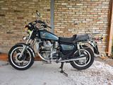 Honda CX500C - HONDA 1980