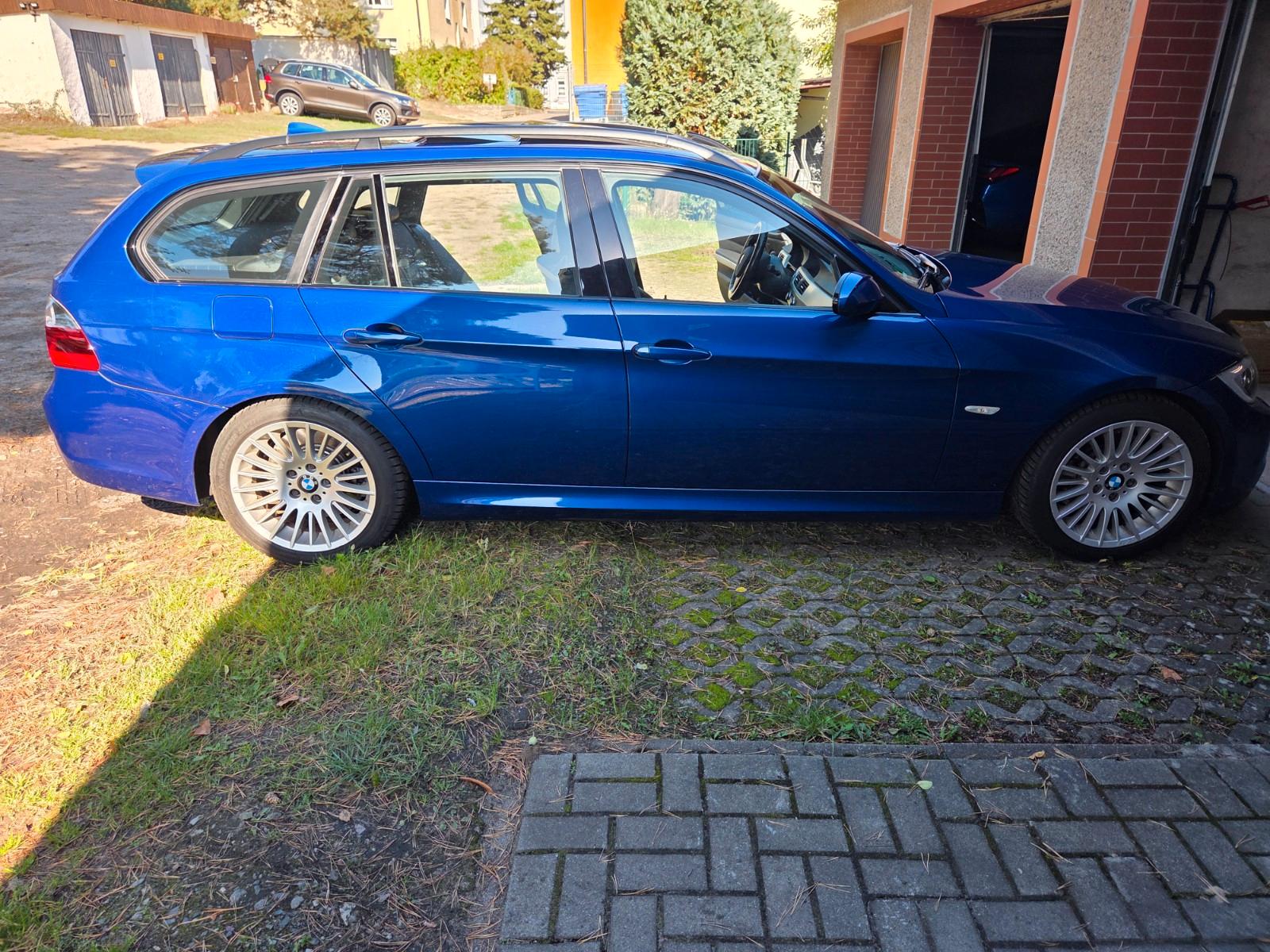 BMW 330 2006 — engine 2.993 cm³, 272 HP (200kW)