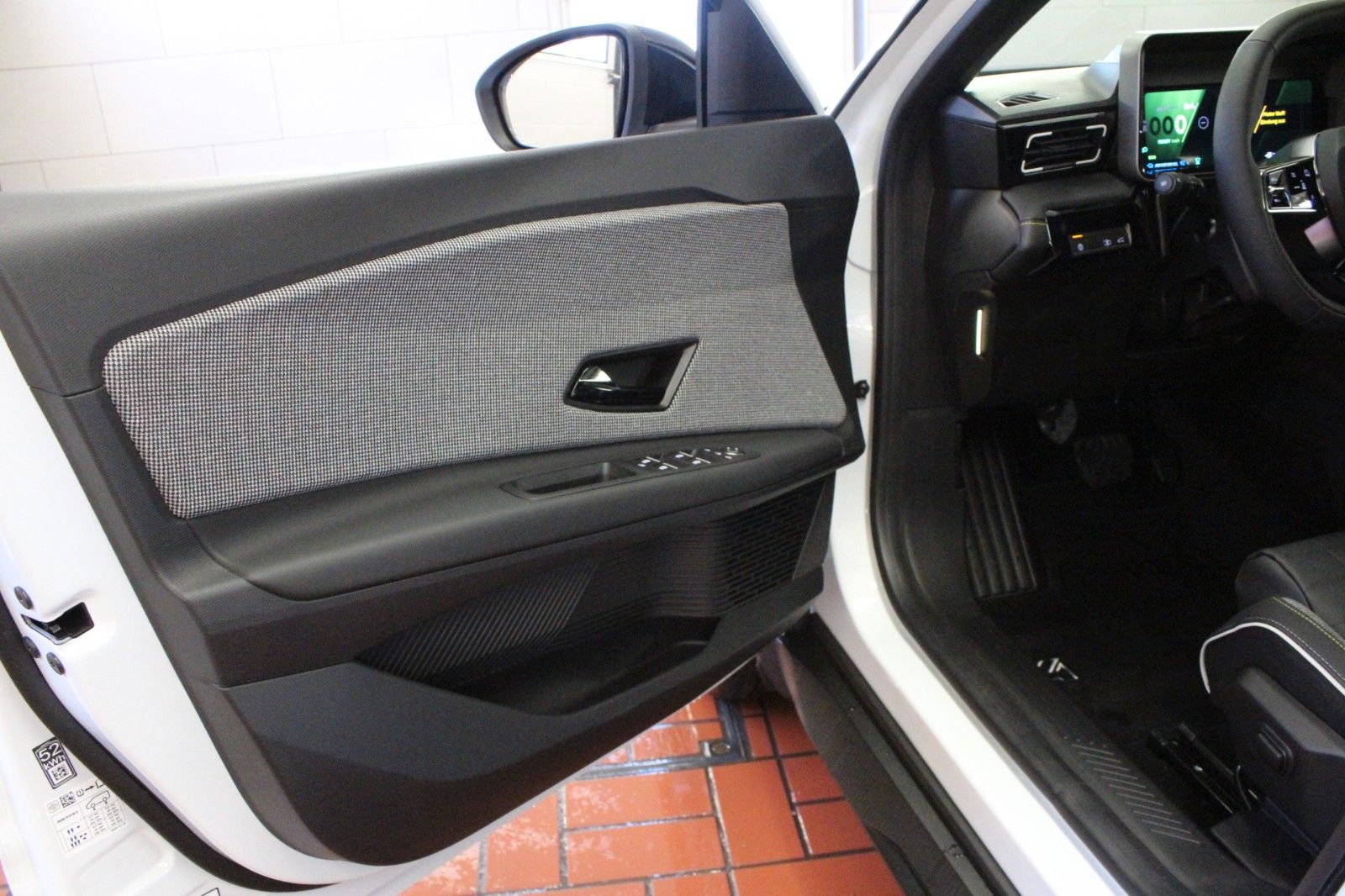 Fahrzeugabbildung Renault R 4 150 Comfort Range Iconic *Vollausstattung*