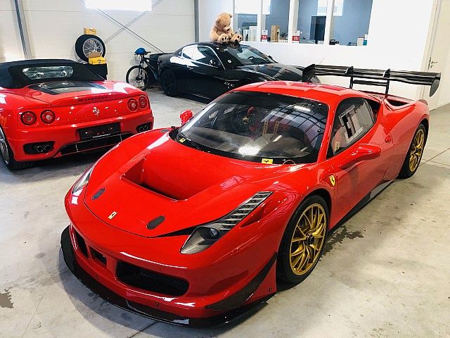 Ferrari 458